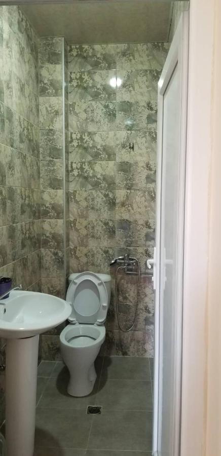 Mate'S Guest House Кобулети Екстериор снимка